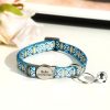 Collar-personalizado-para-gato-con-grabado-turquesa-presentación
